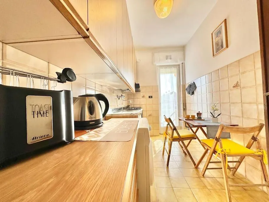 50 Metri Dal Mare - Grande Terrazza - Wifi - La Conchiglia Apartman Lido di Camaiore 0*,
