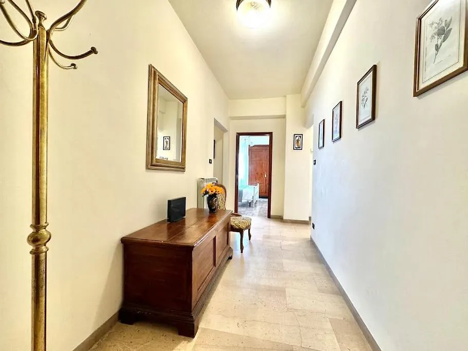 50 Metri Dal Mare - Grande Terrazza - Wifi - La Conchiglia Apartman Lido di Camaiore