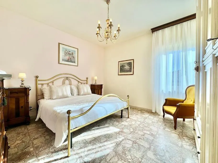Appartamento 50 Metri Dal Mare - Grande Terrazza - Wifi - La Conchiglia Lido di Camaiore